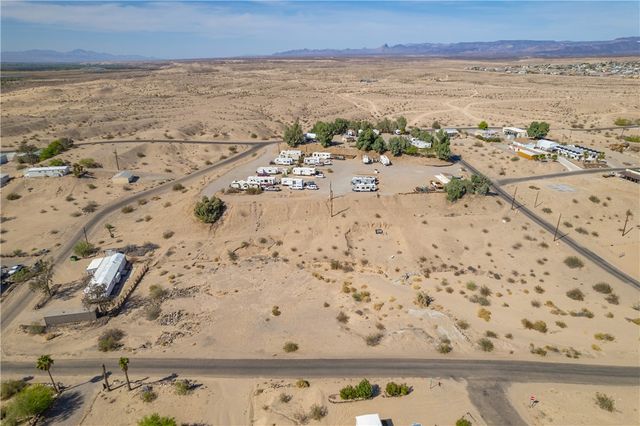 4733 E Beach Drive, Topock, AZ 86436