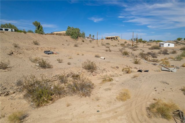 4733 E Beach Drive, Topock, AZ 86436
