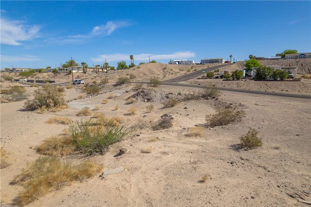 4733 E Beach Drive, Topock, AZ 86436