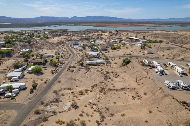 4733 E Beach Drive, Topock, AZ 86436