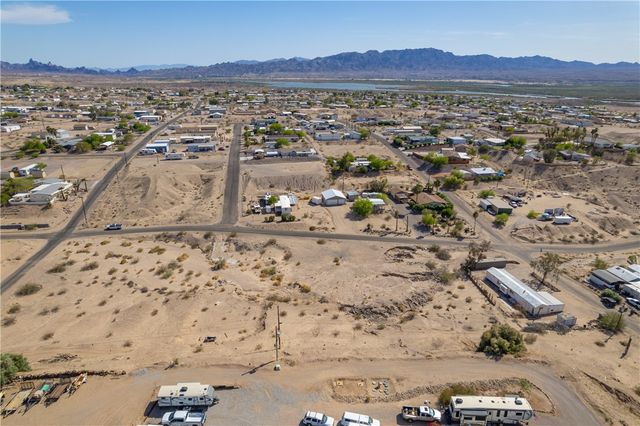 4733 E Beach Drive, Topock, AZ 86436