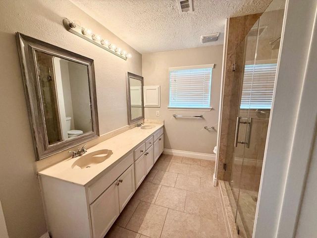 16730 Frigate Drive, Friendswood, TX 77546