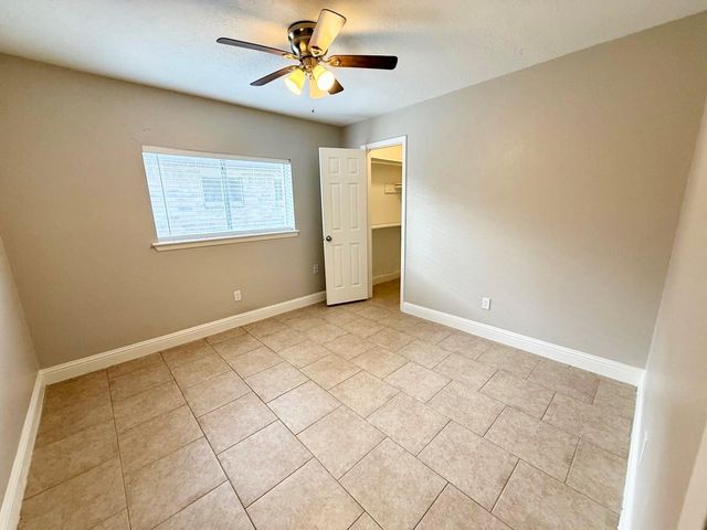 16730 Frigate Drive, Friendswood, TX 77546