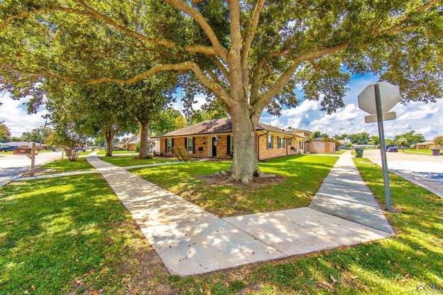 2807 Broadmoor Ave, Houma, LA 70364