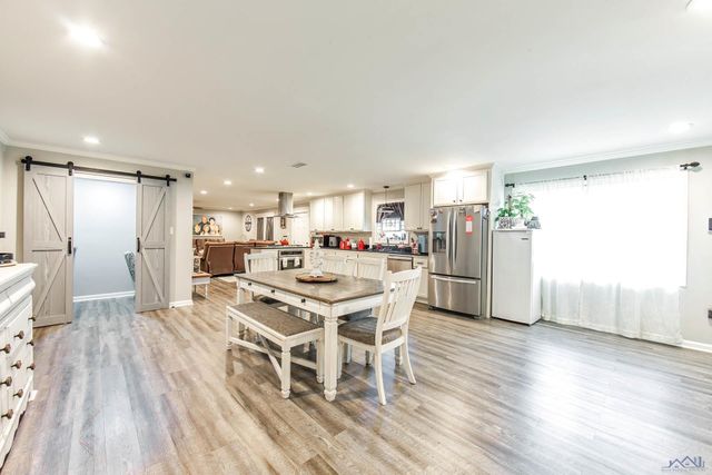 2807 Broadmoor Ave, Houma, LA 70364