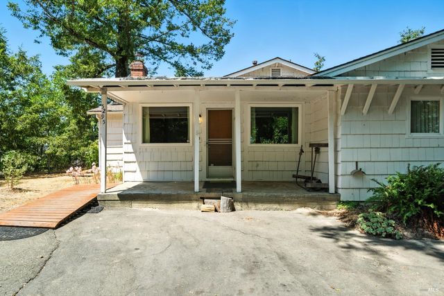 5295 N Hwy 116, Sebastopol, CA 95472