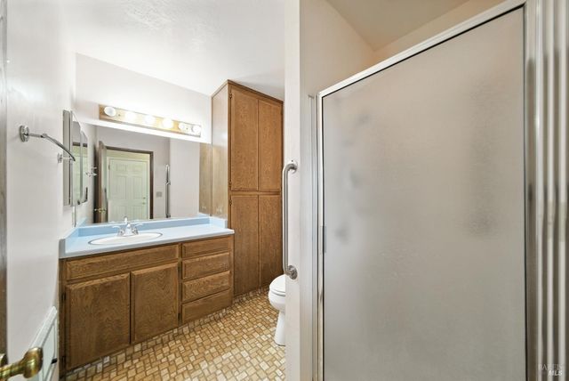5295 N Hwy 116, Sebastopol, CA 95472