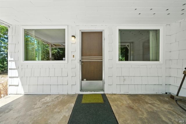 5295 N Hwy 116, Sebastopol, CA 95472