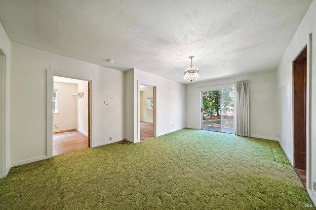 5295 N Hwy 116, Sebastopol, CA 95472