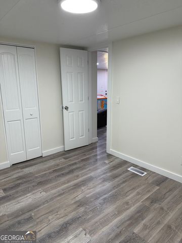 17056 Wildwood Road, Griffin, GA 30223