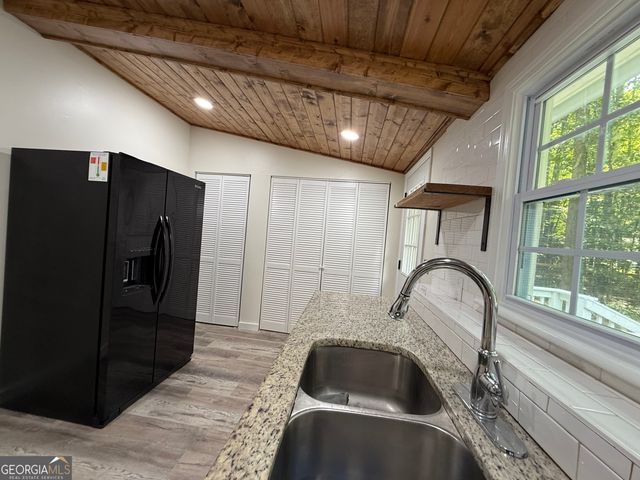 17056 Wildwood Road, Griffin, GA 30223