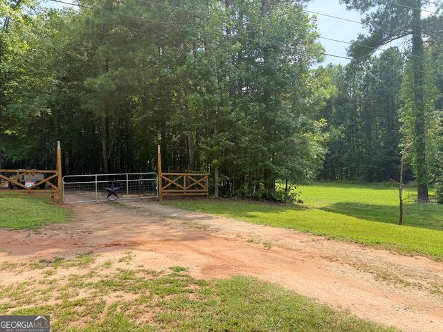 17056 Wildwood Road, Griffin, GA 30223