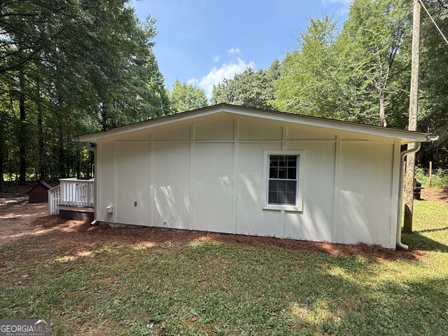 17056 Wildwood Road, Griffin, GA 30223