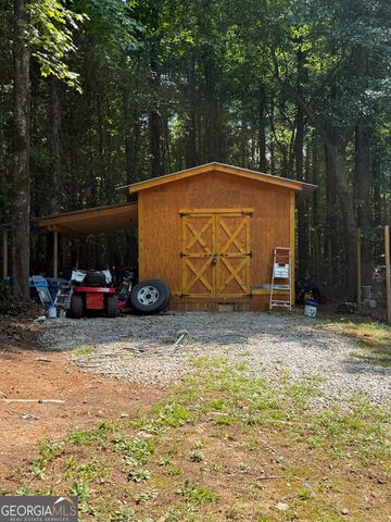 17056 Wildwood Road, Griffin, GA 30223