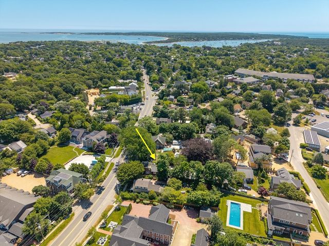 218 Upper Main Street, Edgartown, MA 02539