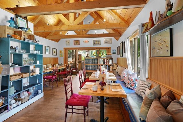 218 Upper Main Street, Edgartown, MA 02539