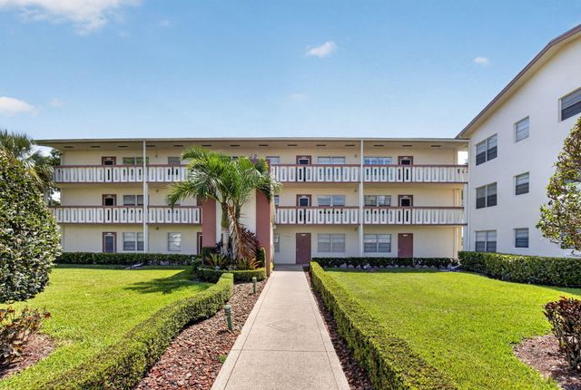 236 Preston Way f, Boca Raton, FL 33434