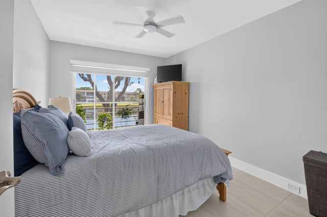 236 Preston Way f, Boca Raton, FL 33434