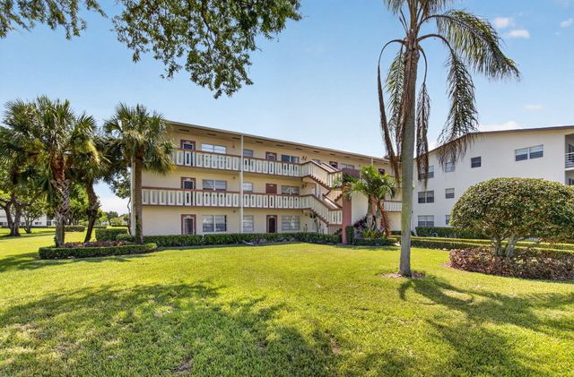 236 Preston Way f, Boca Raton, FL 33434
