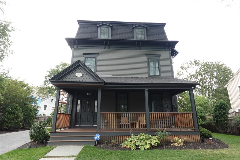 70 Walker 2, Newton, MA 02460