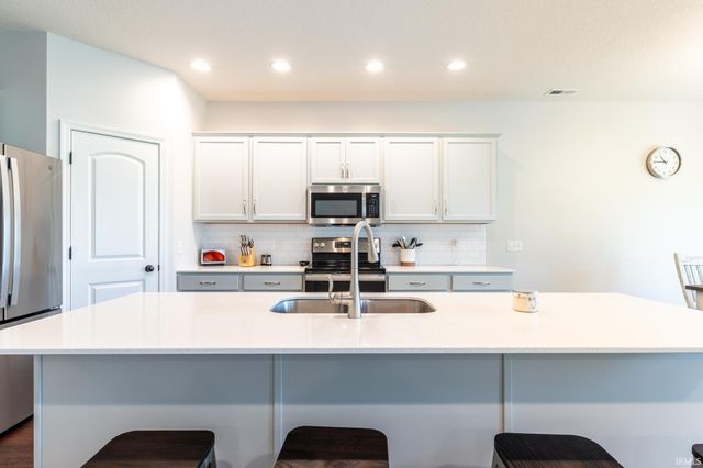 1276 Bunting Drive, Fort Wayne, IN 46825