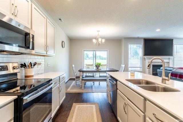 1276 Bunting Drive, Fort Wayne, IN 46825