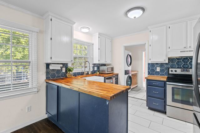 5729 Saint Angela Drive, North Charleston, SC 29418