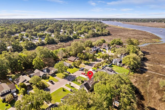 5729 Saint Angela Drive, North Charleston, SC 29418