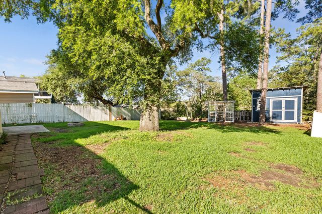 5729 Saint Angela Drive, North Charleston, SC 29418
