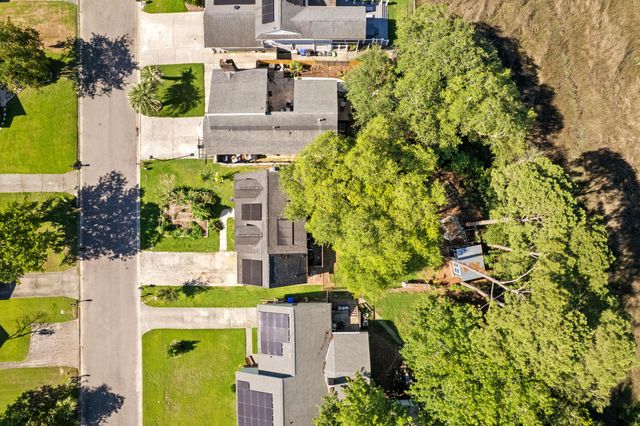 5729 Saint Angela Drive, North Charleston, SC 29418