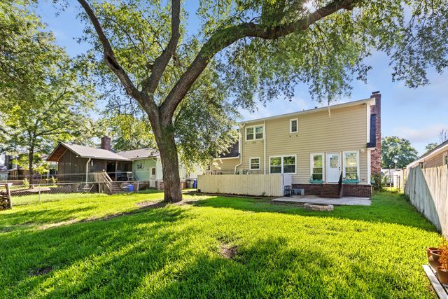 5729 Saint Angela Drive, North Charleston, SC 29418