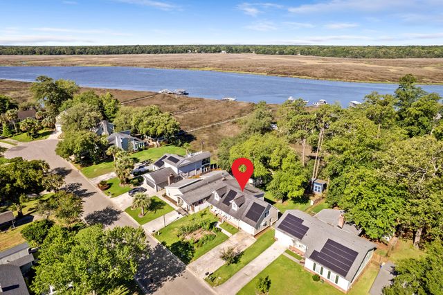 5729 Saint Angela Drive, North Charleston, SC 29418