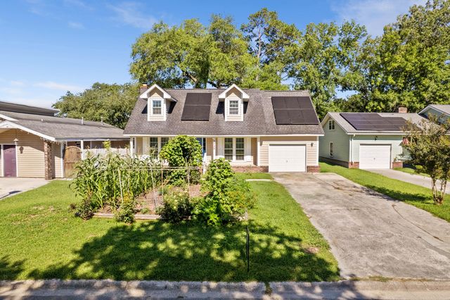 5729 Saint Angela Drive, North Charleston, SC 29418