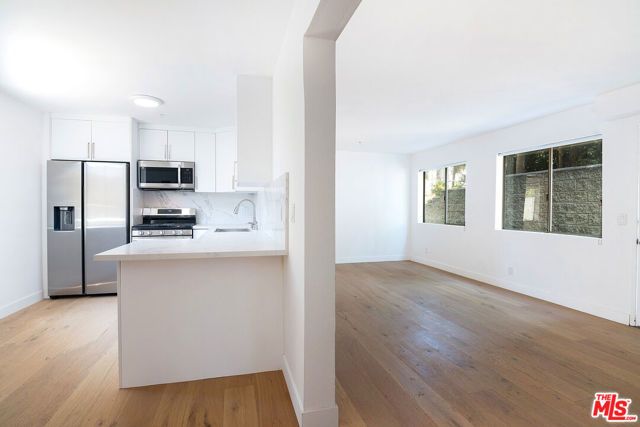 231 E Hyde Park Boulevard, Inglewood, CA 90302