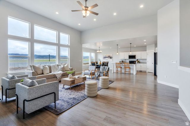 4867 N CANAAN PEAK DR, Eagle Mountain, UT 84005