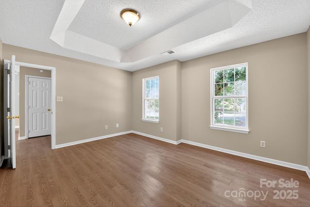 1318 Grass Meadows Court, Charlotte, NC 28216