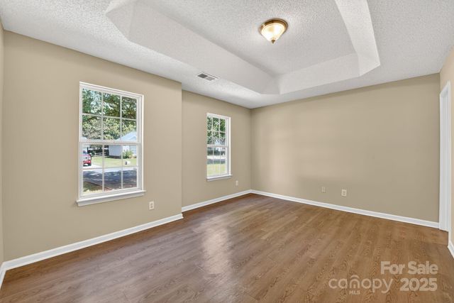 1318 Grass Meadows Court, Charlotte, NC 28216