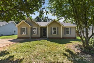 1318 Grass Meadows Court, Charlotte, NC 28216