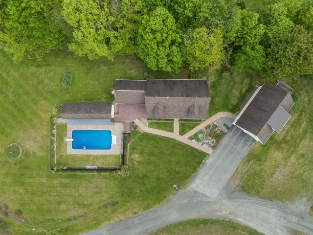 93 Belaski Road, Windsor, VT 05089