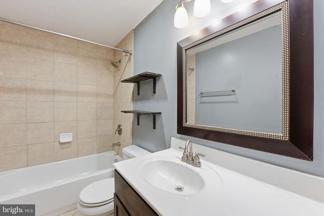 7916 FRYE RD, Alexandria, VA 22309