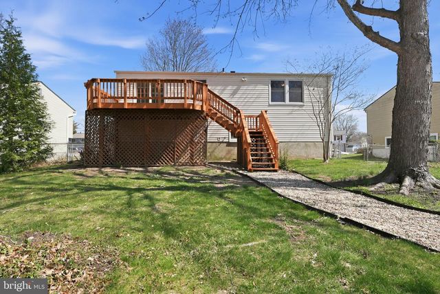 7916 FRYE RD, Alexandria, VA 22309