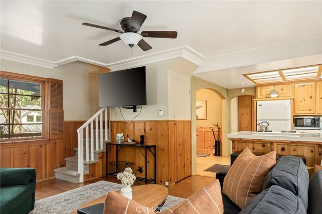 380 Hemlock, Lake Arrowhead, CA 92352