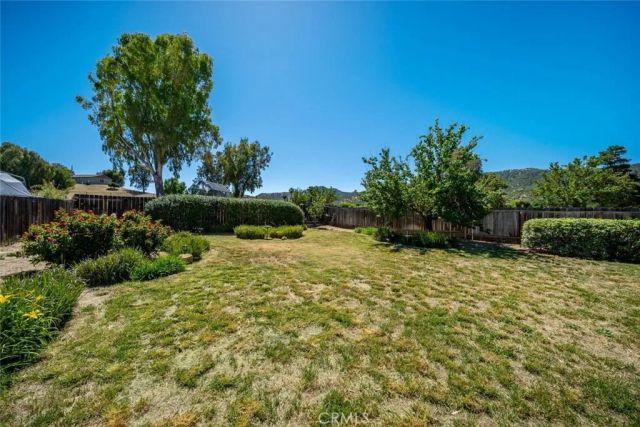 4834 Pintail Avenue, Paso Robles, CA 93446