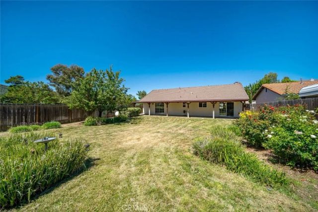 4834 Pintail Avenue, Paso Robles, CA 93446