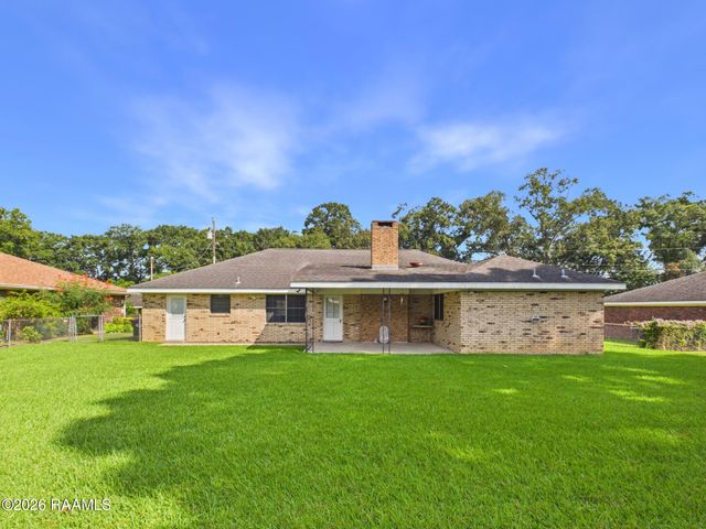112 Dahalia Street, Lafayette, LA 70507