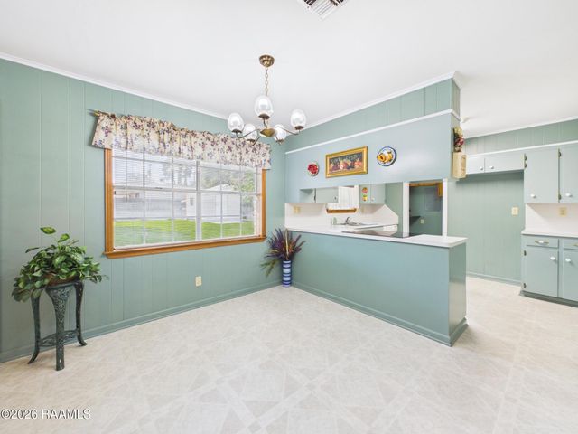 112 Dahalia Street, Lafayette, LA 70507