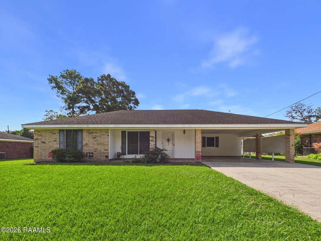 112 Dahalia Street, Lafayette, LA 70507