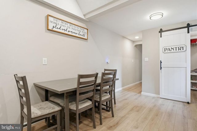 214 WASHINGTON ST, Morrisville, PA 19067