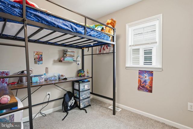 214 WASHINGTON ST, Morrisville, PA 19067