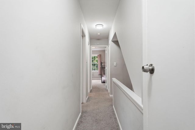 214 WASHINGTON ST, Morrisville, PA 19067
